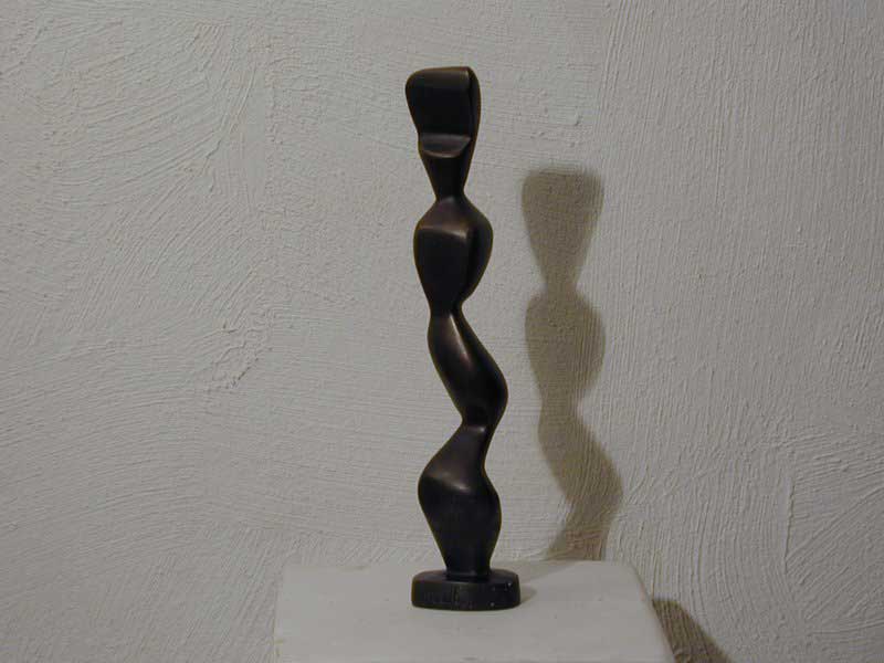 Bronze09.jpg 
800 x 600 JPEG-compressed image 
(33,803 bytes)